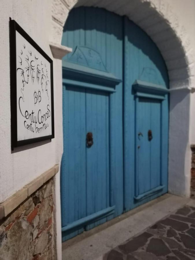 穆拉沃拉Centu Concas住宿加早餐旅馆 外观 照片